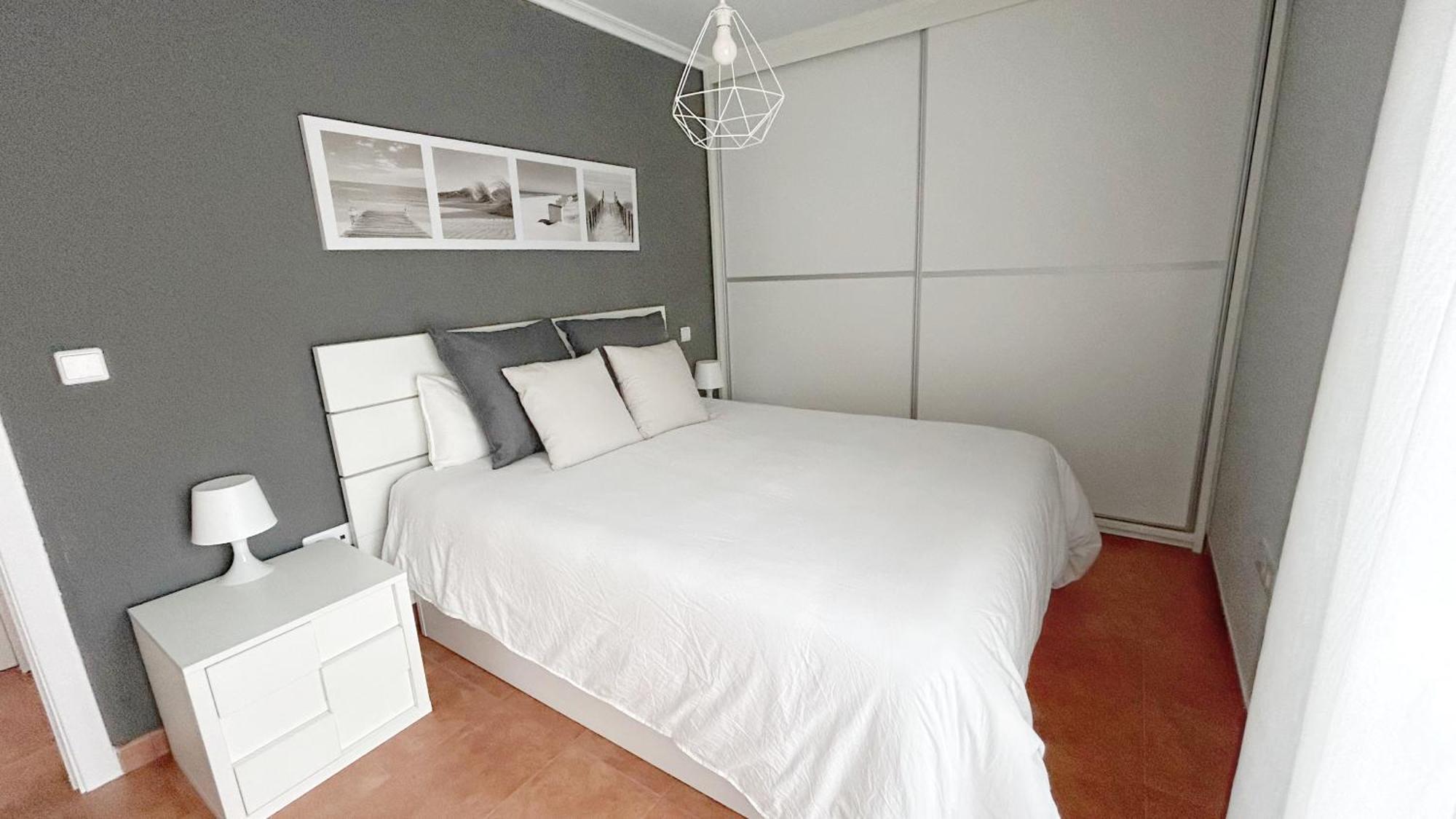 Comillas Bº Casasola - Residencial Lagos Azules - Netflix, Prime, Wifi & Free Indoor Parking Exterior foto