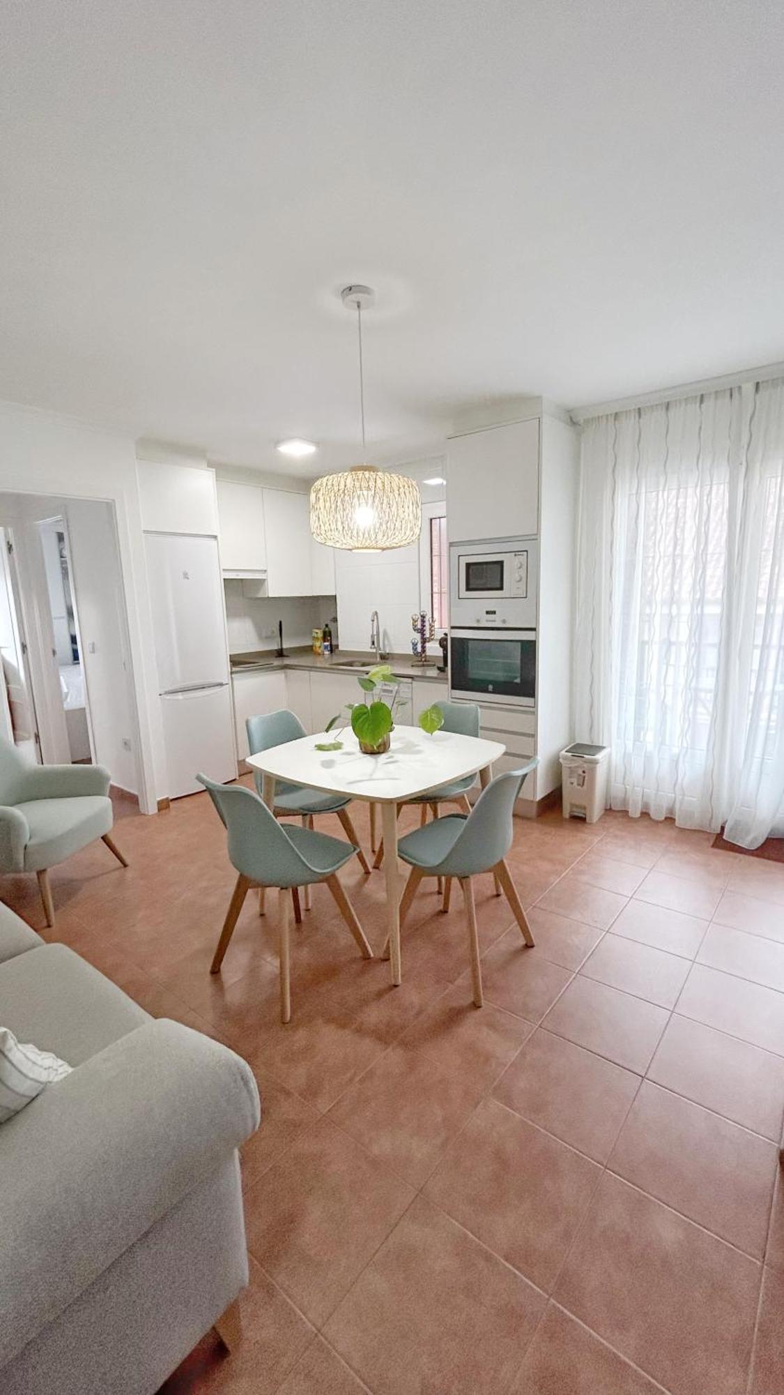 Comillas Bº Casasola - Residencial Lagos Azules - Netflix, Prime, Wifi & Free Indoor Parking Exterior foto